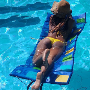 Colchão multiuso Flutuante capacidade até 130 kg, ótimo para acampamento, praia, piscina, multi função